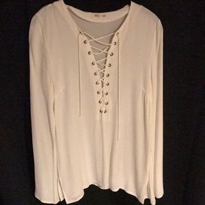 Women's lace-up blouse